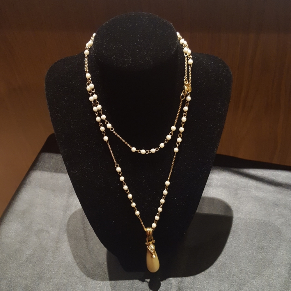 Nolan Miller 17 1/2" Gold & Pearl Necklace